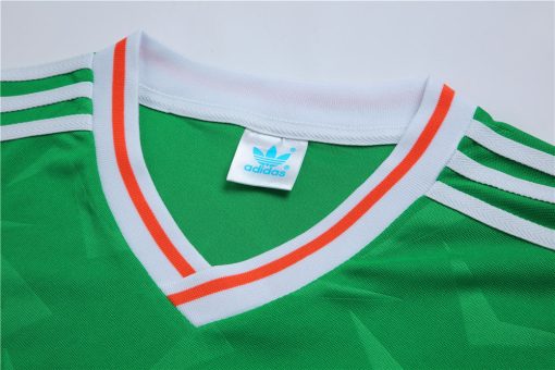 Republic of Ireland 1990 Home Jersey - Image 2