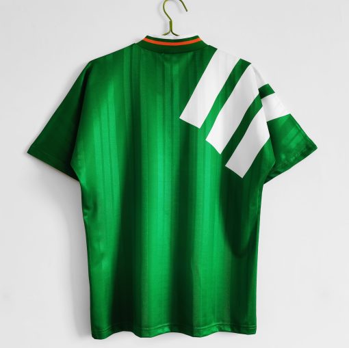Republic of Ireland 1992 home Jersey - Image 2