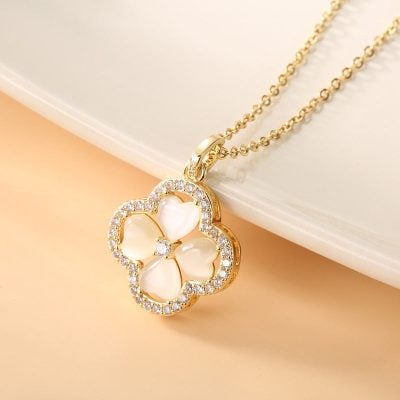 Four Leaf Clover Necklace & Ear Ring Set