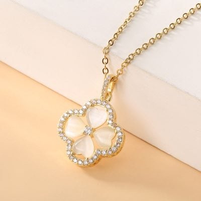 Four Leaf Clover Necklace & Ear Ring Set