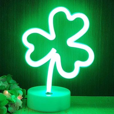Alternative view of Shamrock Neon Light