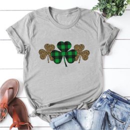 Trendy Irish Shamrock Tee Plaid T-shirt