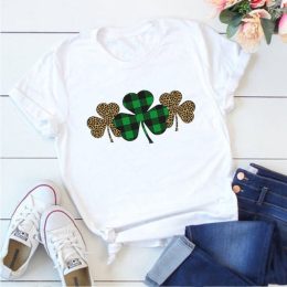 Trendy Irish Shamrock Tee Plaid T-shirt