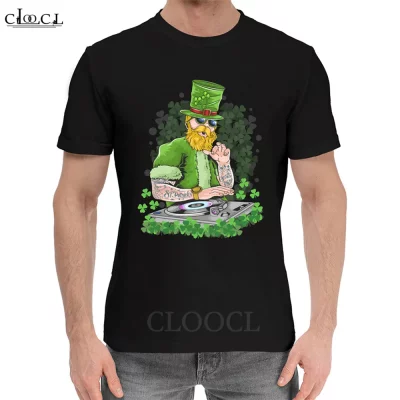 Pug Dog Ireland St. Patrick's Day T-shirt Pug Dog Ireland St. Patrick's Day T-shirt