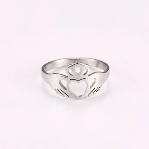 Minimalist Claddagh Ring - Image 2