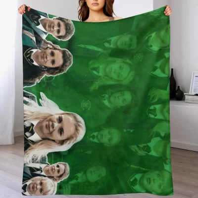 Derry Girls Cast Blanket