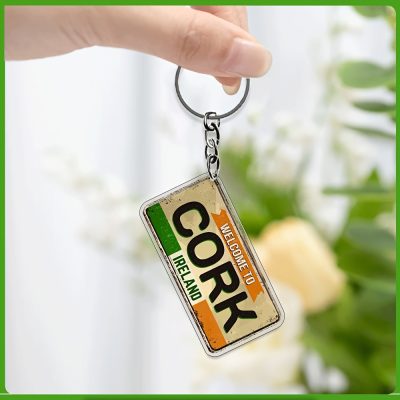 2pcs Vintage Ireland Keychains