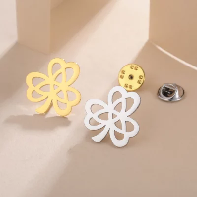 Dawapara Shamrocks Clover Brooch Pin