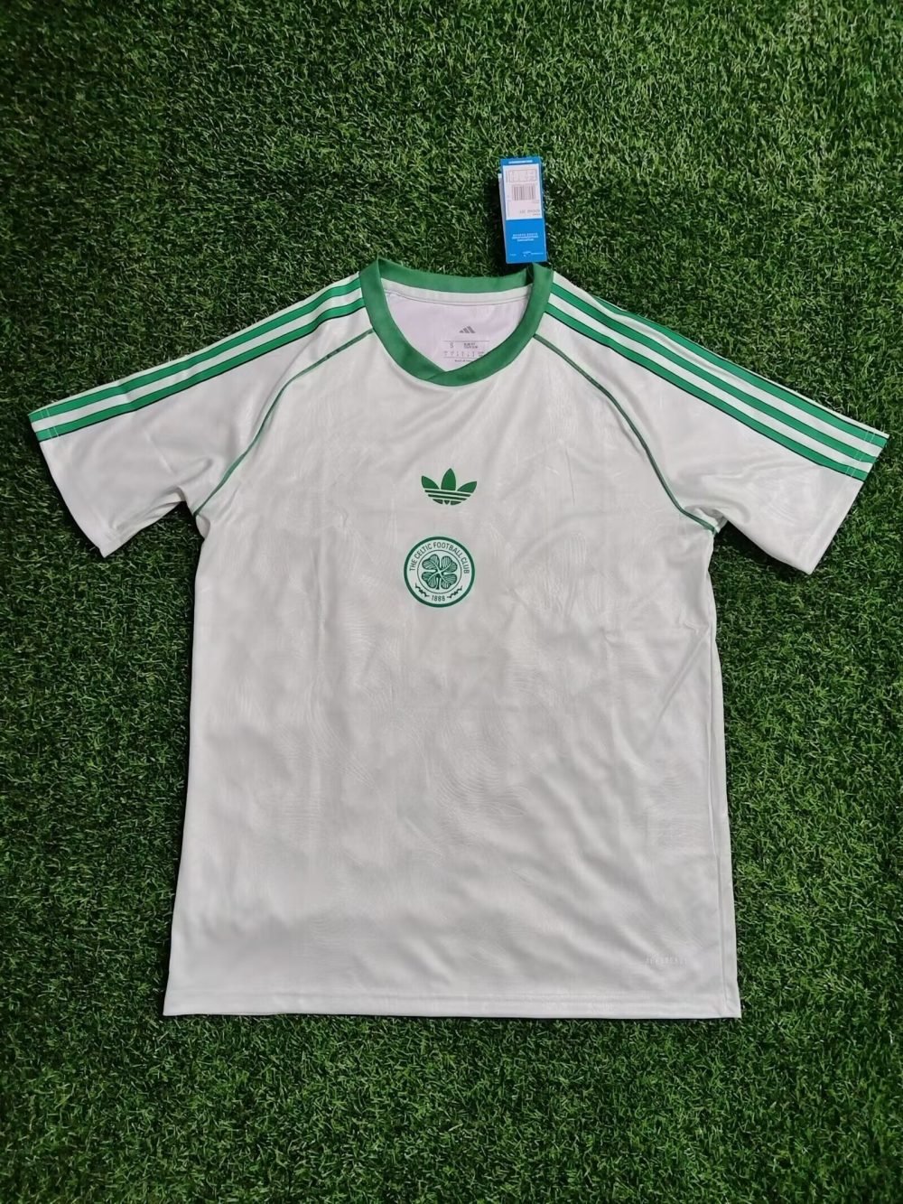 Celtic 2025 - 2026 White with Green Training