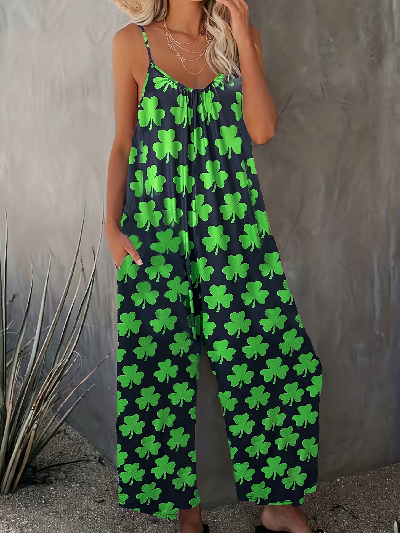 St. Patrick’s Day Clover Print Pleated Jumpsuit – Wide Leg, Drawstring Waist, Pockets St. Patrick’s Day Clover Print Pleated Jumpsuit – Wide Leg, Drawstring Waist, Pockets