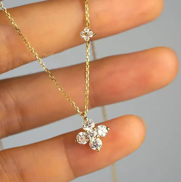 925 Sterling Silver 14K Gold Plated Clover Necklace 925 Sterling Silver 14K Gold Plated Clover Necklace