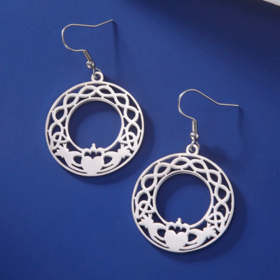 Irish Gifts - GAA, Ireland Football Jerseys, Ireland Rugby Jerseys Dawapara Claddagh Earrings