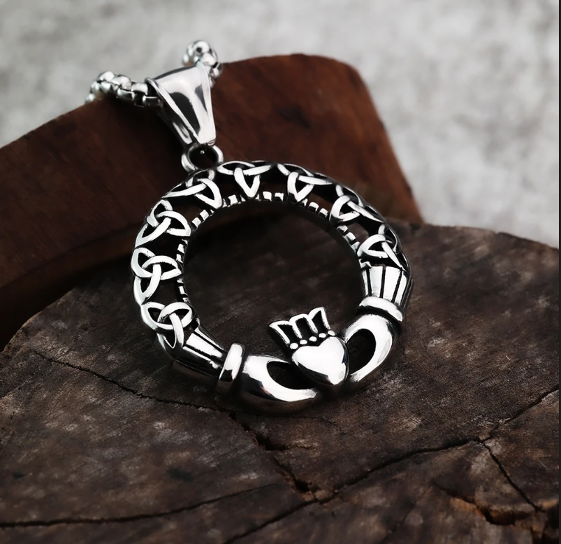 Nordic Viking Celtic Rune Love Crown Necklace Nordic Viking Celtic Rune Love Crown Necklace