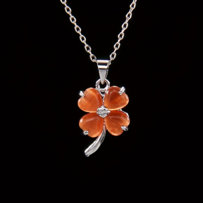 St. Patrick’s Day Green Clover Pendant Necklace