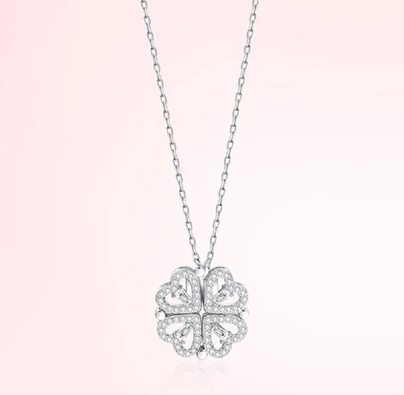 Women’s Zircon Four-Leaf Clover Necklace Women’s Zircon Four-Leaf Clover Necklace